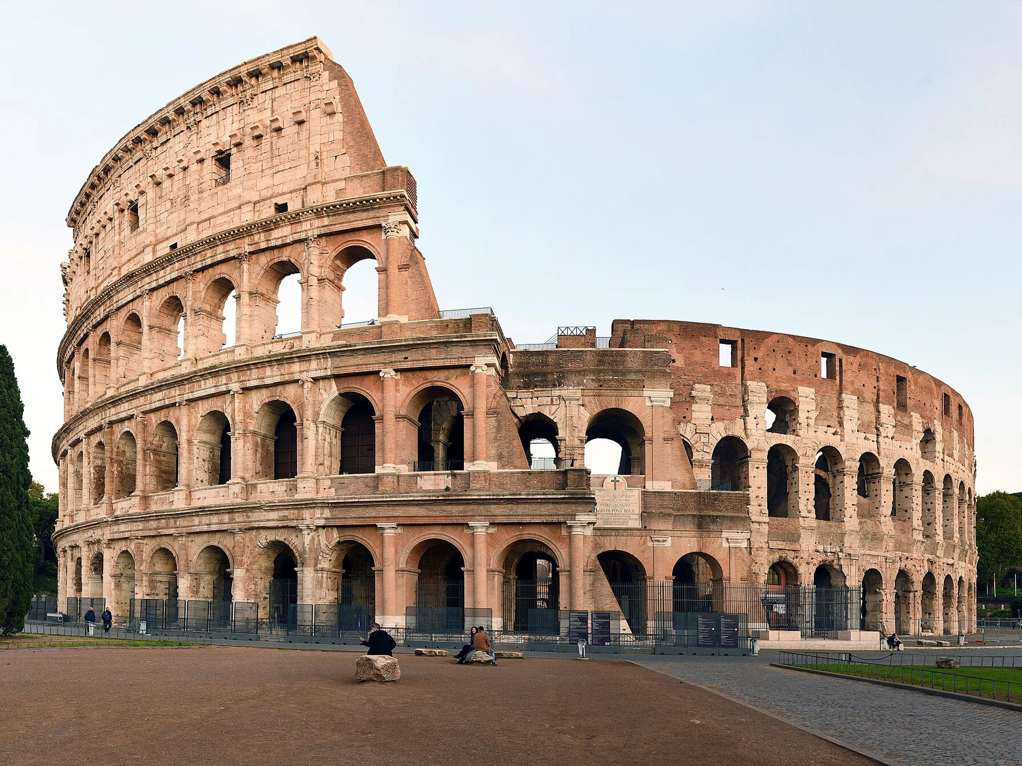 Roma - Colosseo, servizio elettricista 24h in tutta la citta
